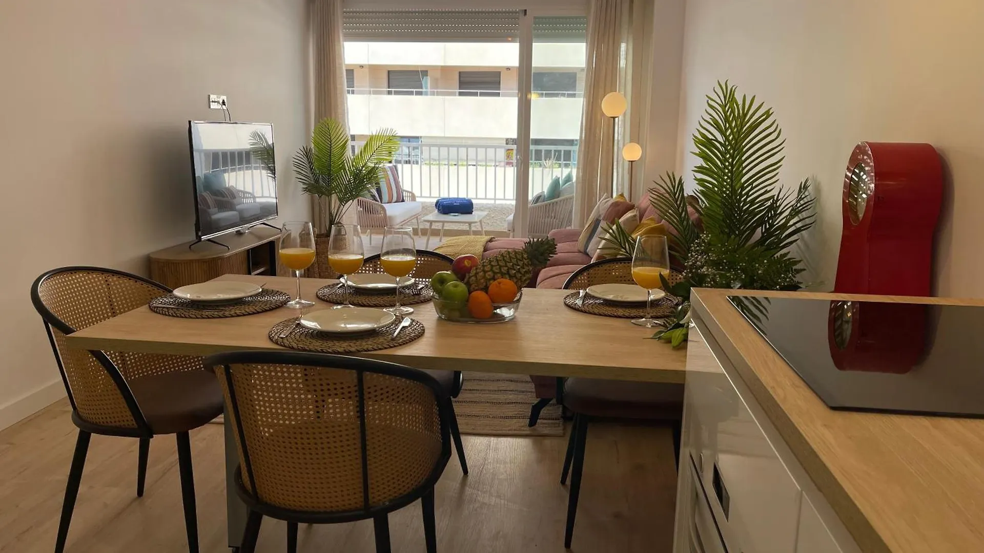 Beachside Oasis 951 Marbella Apartment
