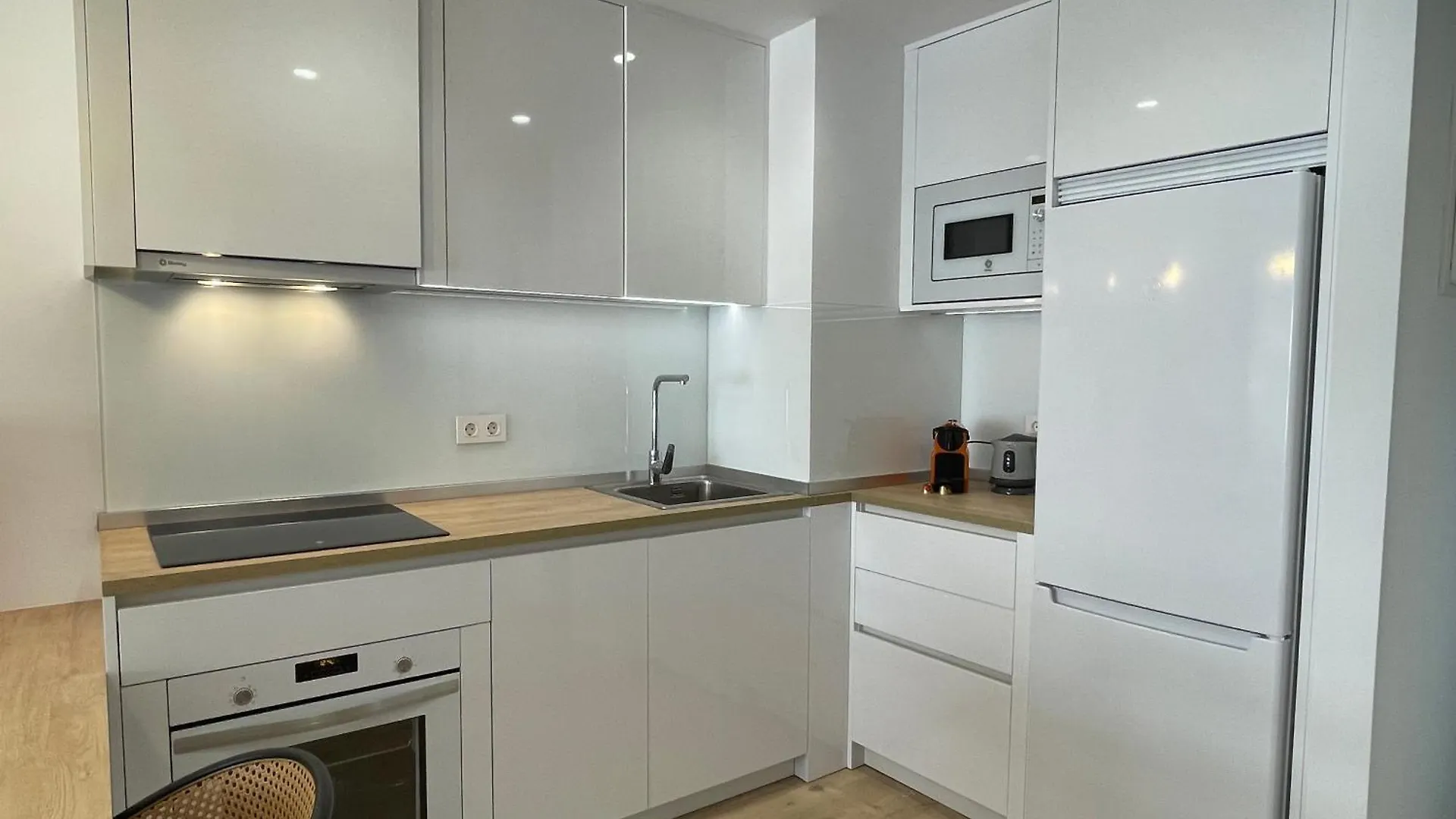 Beachside Oasis 951 Marbella