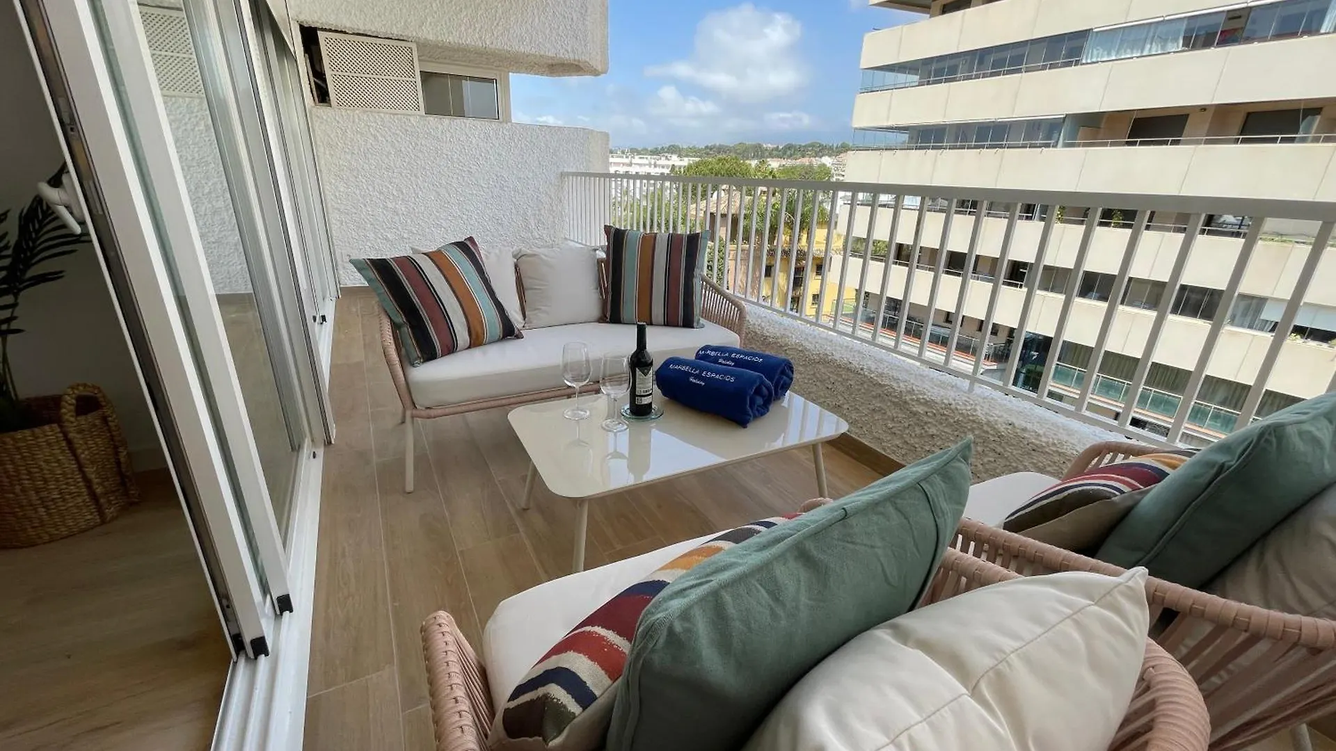 Beachside Oasis 951 Marbella